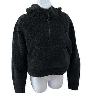 Lululemon Scuba Crop Sweatshirt Women's Size XS/S Black Sherpa Hooded Half Zip